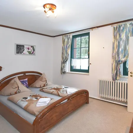 Retreat With Sauna, Hot Tub *