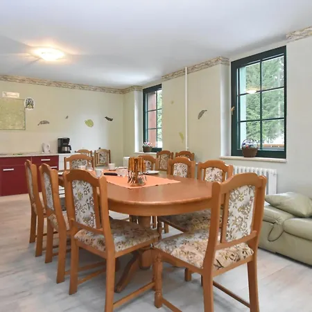 Retreat With Sauna, Hot Tub