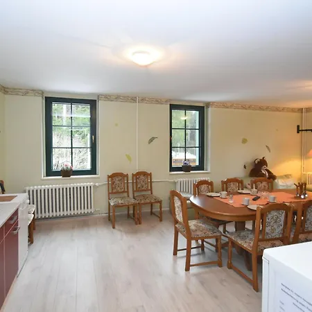 Retreat With Sauna, Hot Tub *