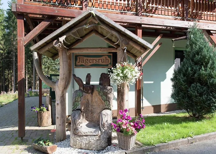 Retreat With Sauna, Hot Tub Apartment