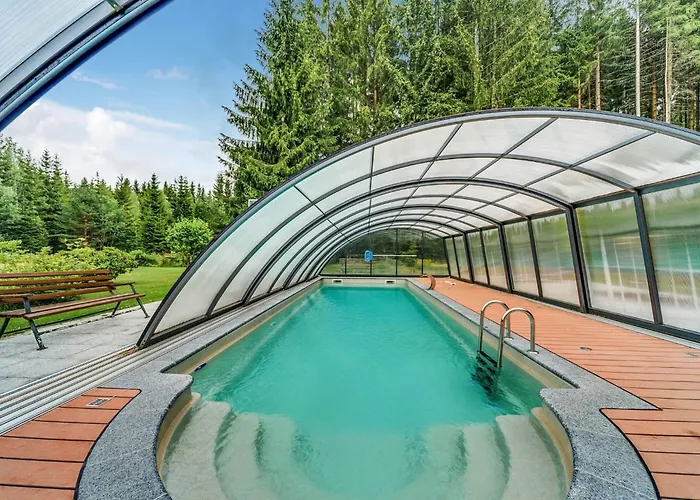 Retreat With Sauna, Hot Tub *