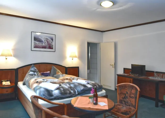 Retreat With Sauna, Hot Tub Apartment